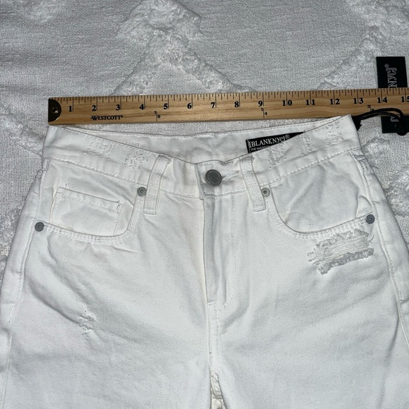 NWT BLANKNYC The Madison Crop High Waist Jeans Raw Hem White Size 24 - Picture 5 of 15